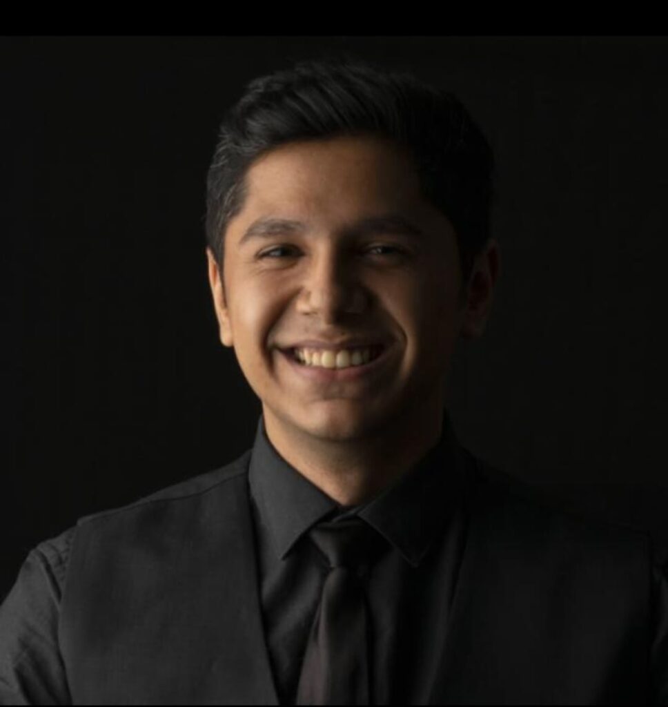 Dr kunal At yashasi dental care